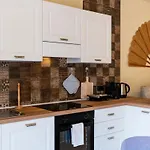 Micuzzo By Interhome * Lingueglietta