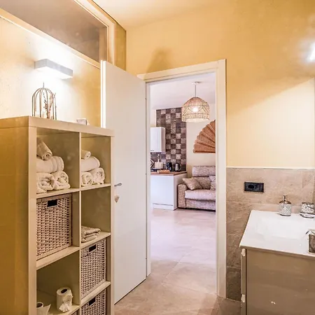 Micuzzo By Interhome 아파트 Lingueglietta