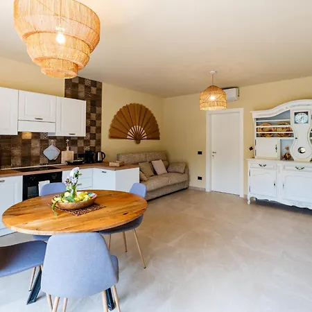 Micuzzo By Interhome Lingueglietta