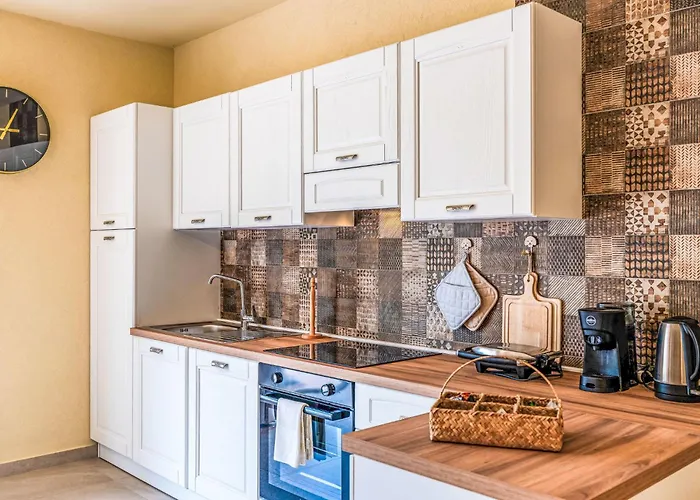 Micuzzo By Interhome Apartment Lingueglietta